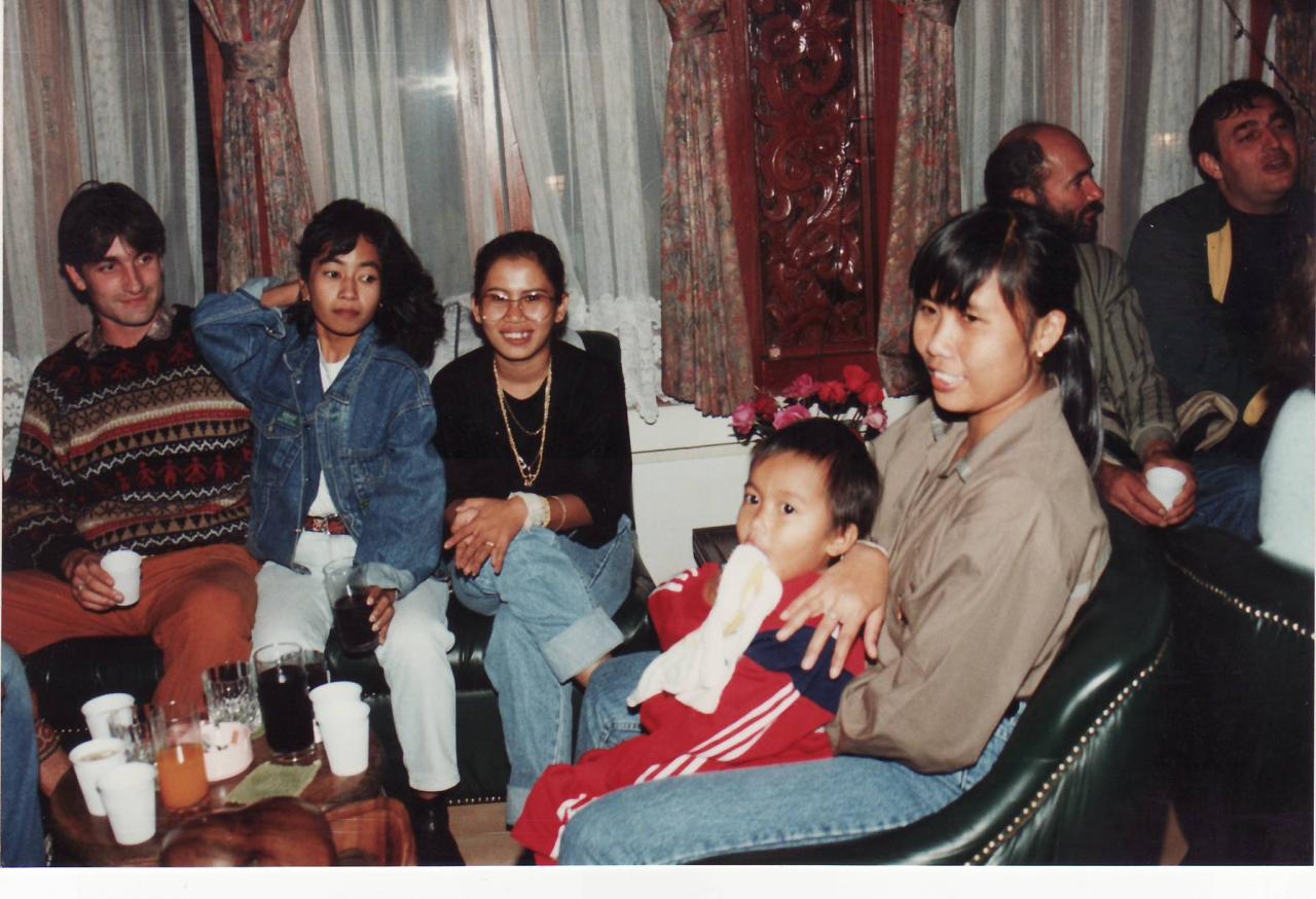 christmas in Alain home (wild orchid) (2)