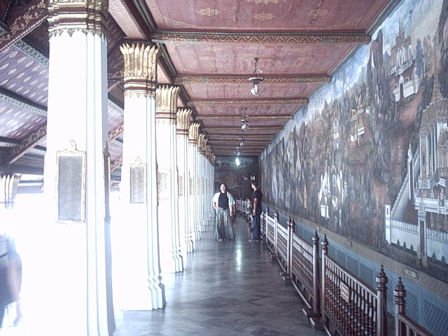 le grand palais BKK 16
