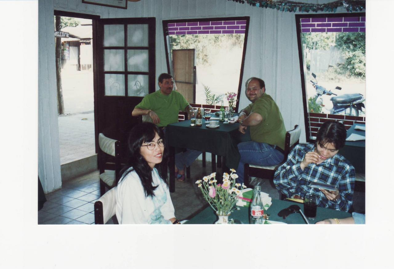 restaurant of Roland and Pranee0001_1
