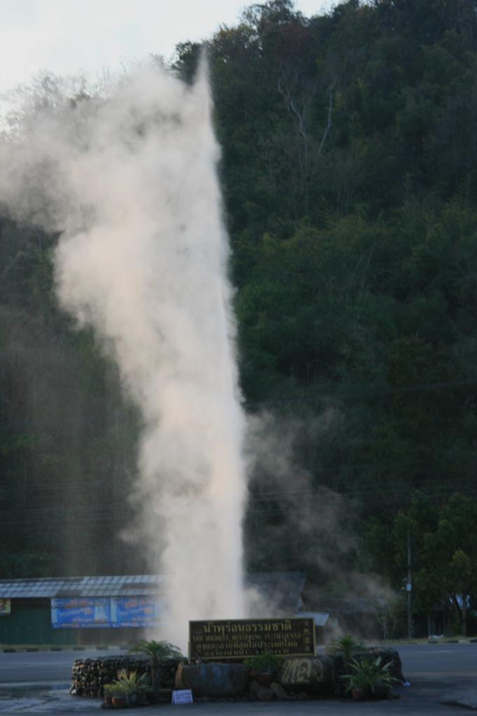 source d'eau chaude -route de Chiang rai- (8)