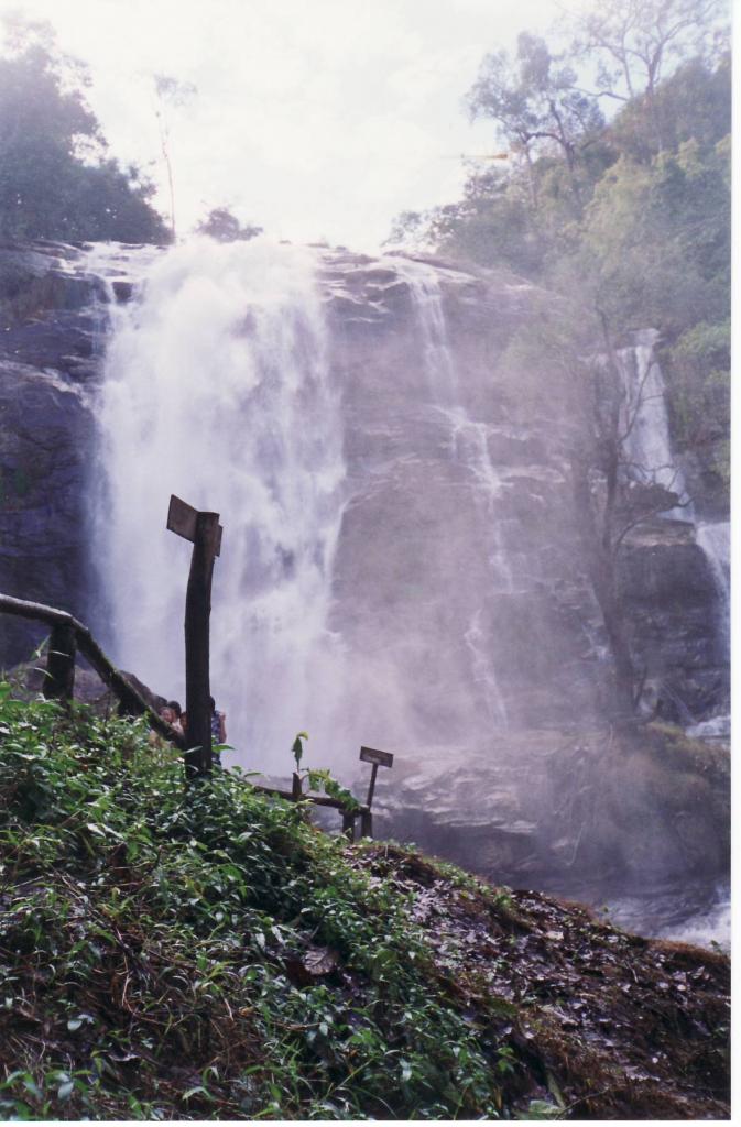 water falls0002