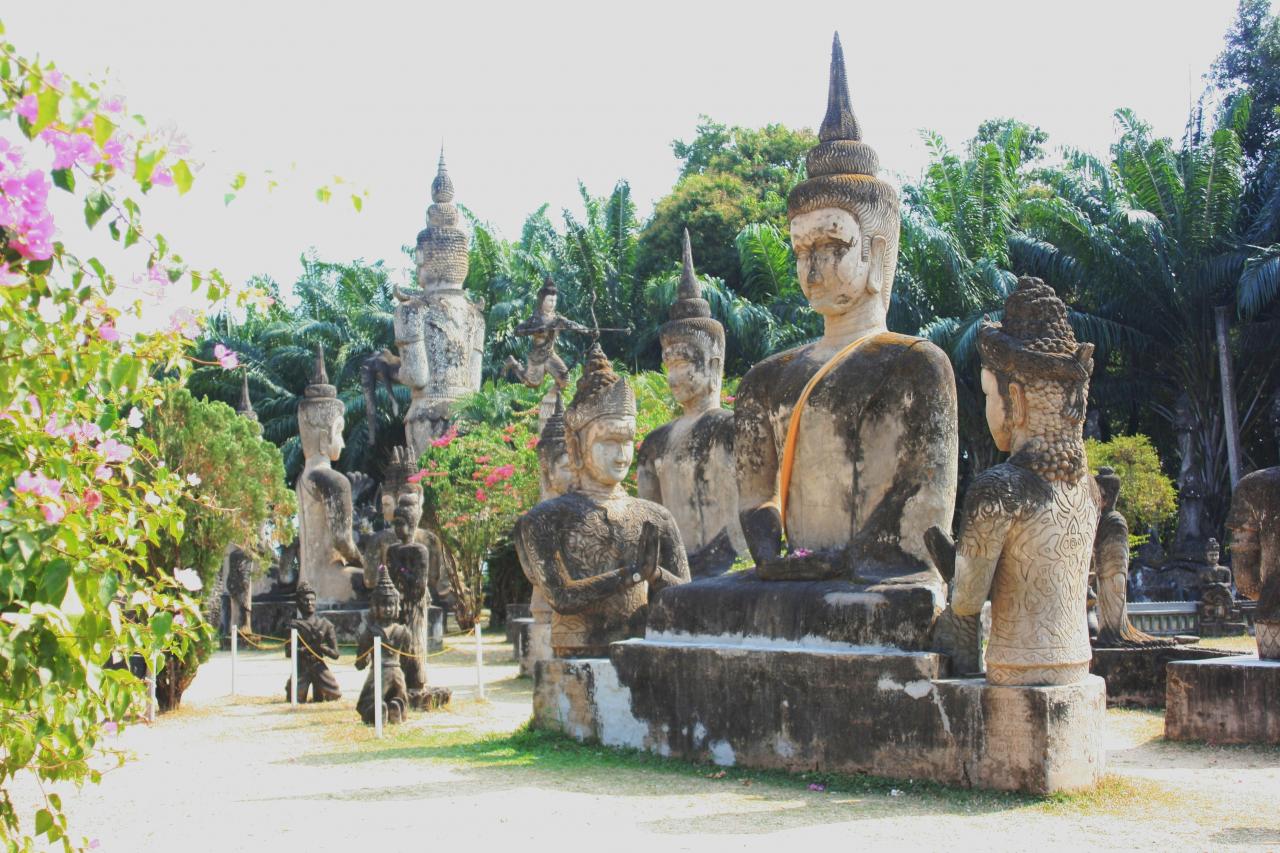 XiengKuane Buddha Park... Laos (10)