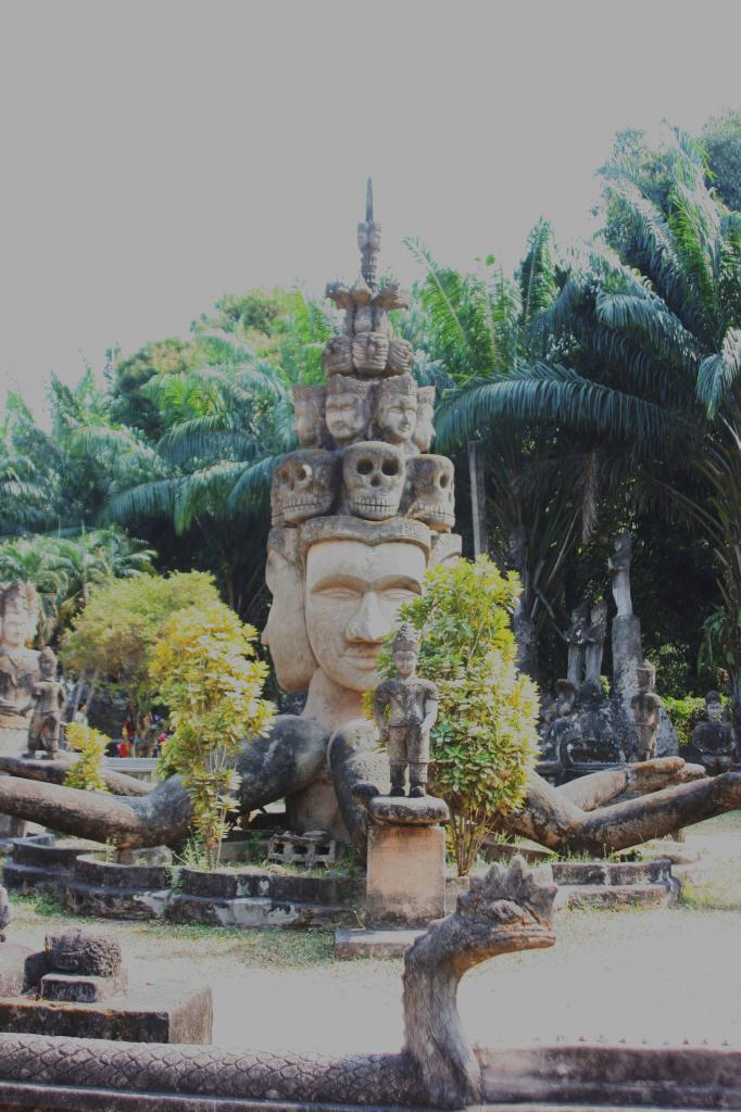 XiengKuane Buddha Park... Laos (4)