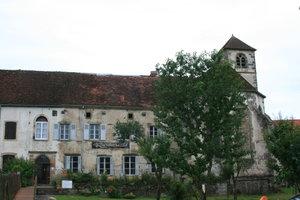 ancien-couvent-des-cordeliers-les-thons.jpg